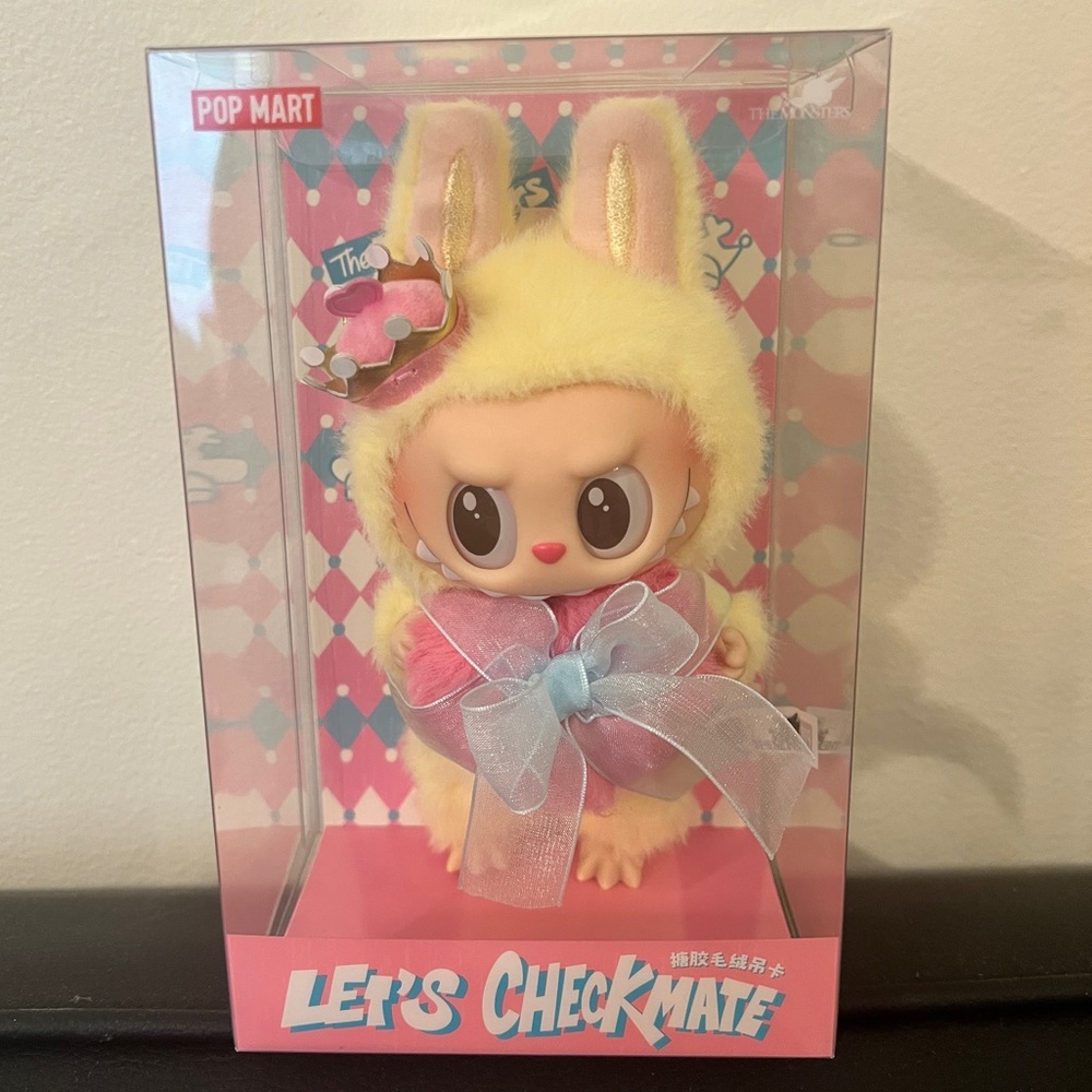 Pop Mart Let's Checkmate AUTHENTIC